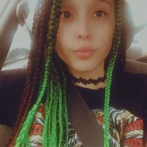 Meet your Posher, Lucia